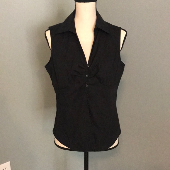 White House Black Market Tops - White House Black Market Sleeveless Blouse White House Black Market Tops - White House Black Market Sleeveless Blouse